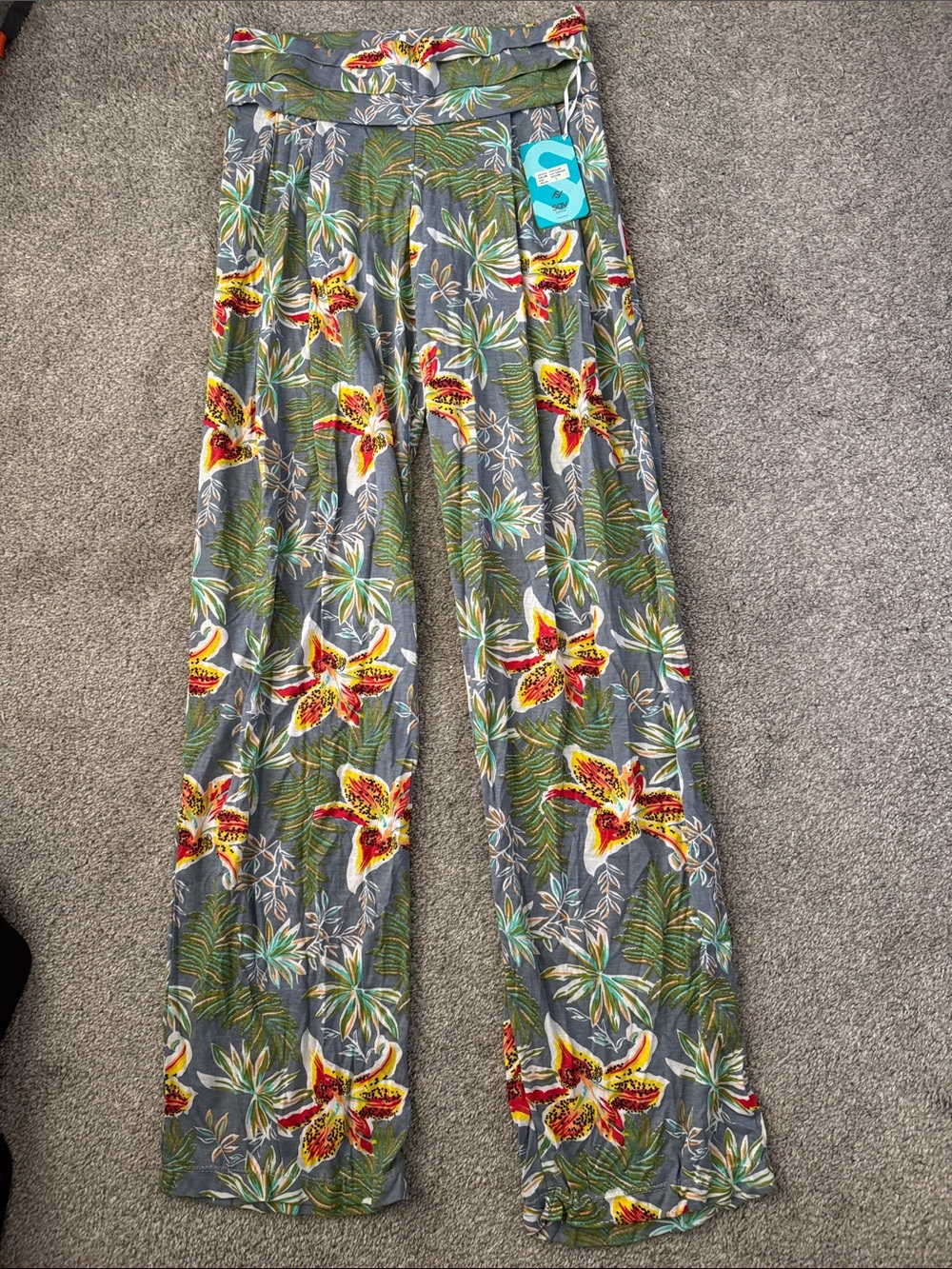 Women’s Gray Tropical Floral Swim Cover-Up Pants